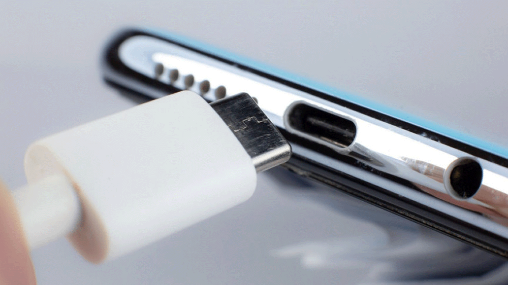 L'UE veut imposer un port unique pour les Smartphones et autres périphériques